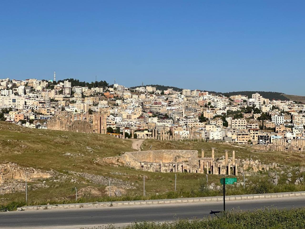 Jerash City View Джараш Экстерьер фото